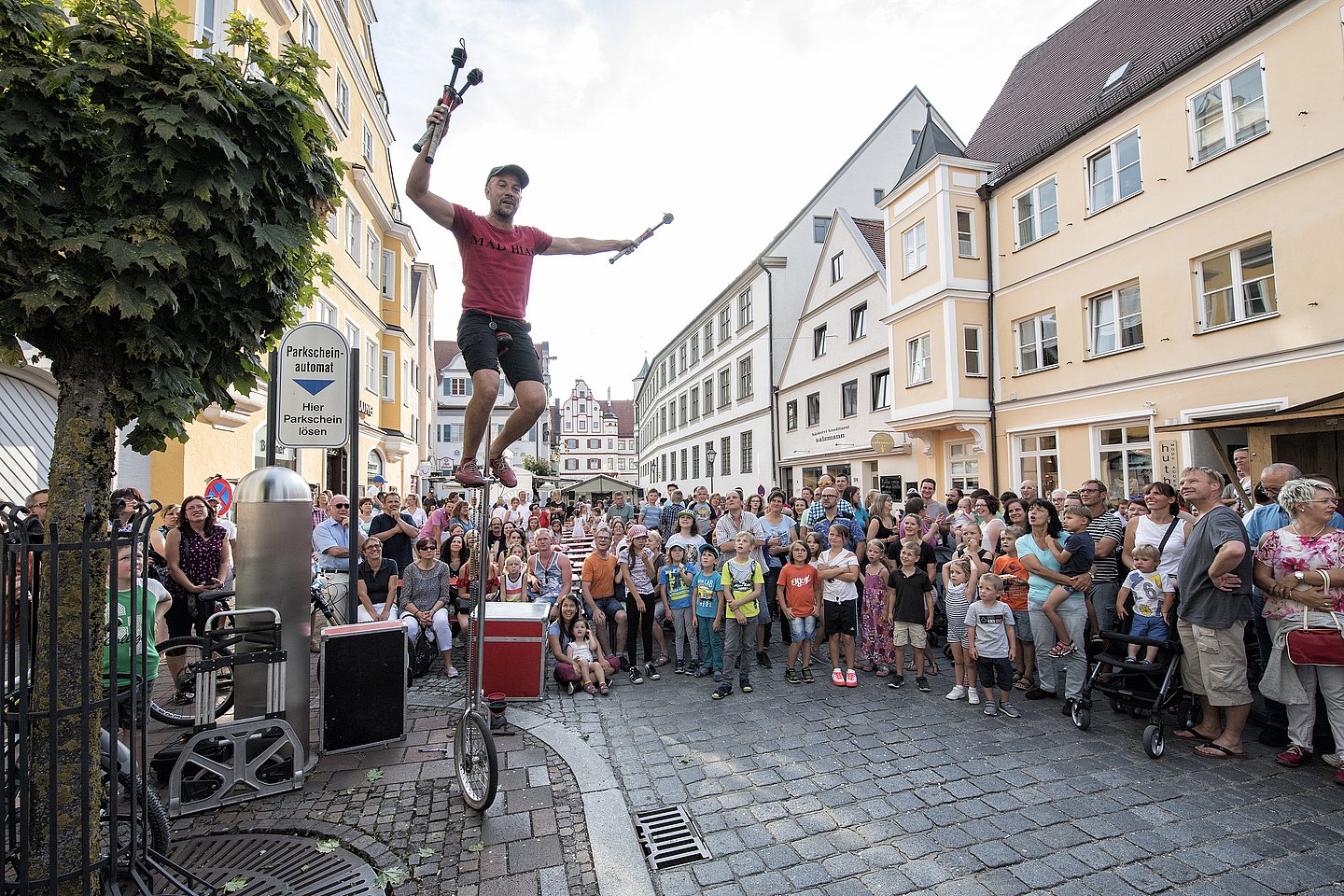 Veranstaltungen in Bayerisch-Schwaben, wie das Strassenkünstlerfest in Dillingen Veranstaltungen in Bayerisch-Schwaben, wie das Strassenkünstlerfest in Dillingen
